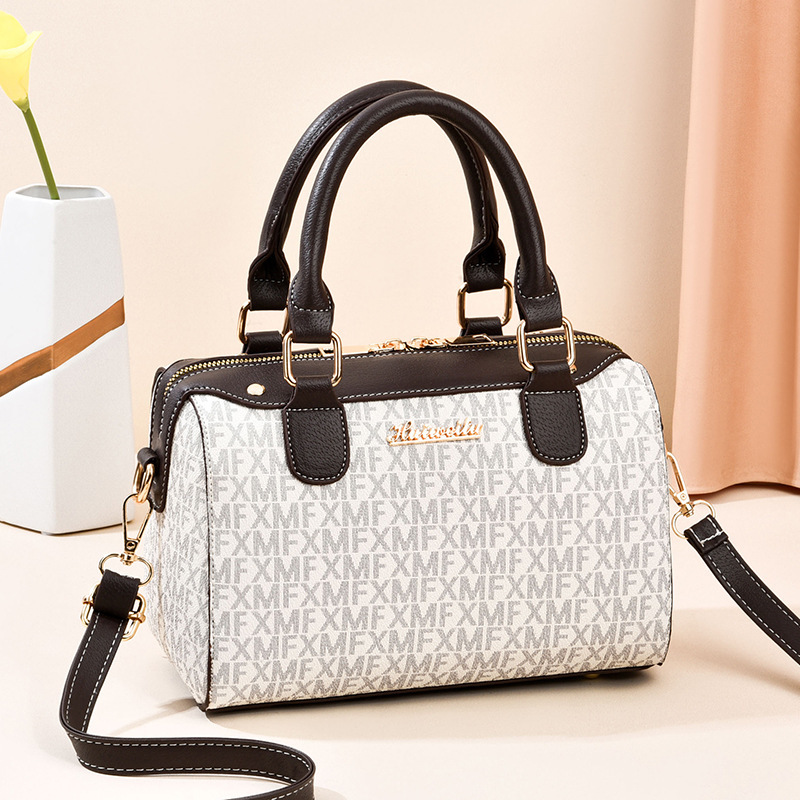 2022 New stylish Korean-style printed handbag, simple and elegant pillow bag, personalized unit price, crossbody women's bag details Picture