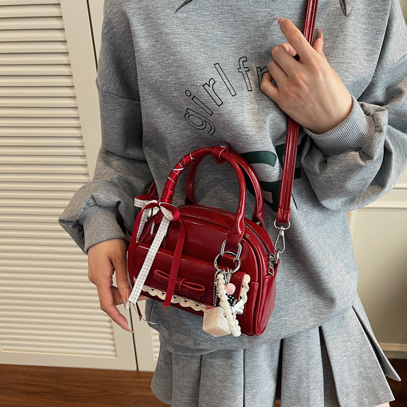 Korean high-end quality versatile women's bag 2025 new style niche fashion women's hand-held shoulder bag trendy crossbody bag Specification drawing