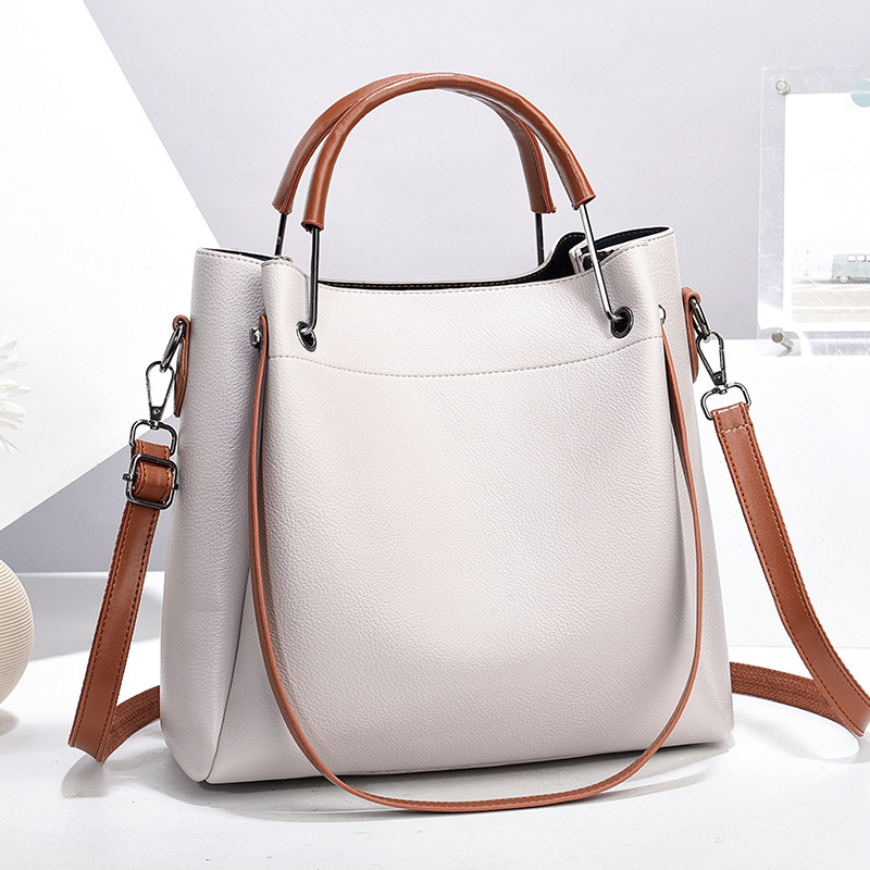 Pure leather women's bag, trendy new bucket bag, casual and simple, single-shoulder bag, fashionable and versatile, cross-border single-shoulder hand-carry Application Scenario