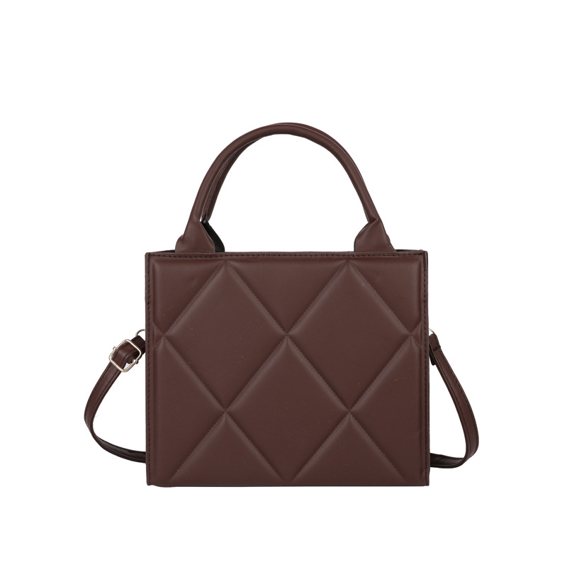 Large-capacity simple tote bag for women, 2025 new trendy spring and summer, fashionable diamond-shaped bag Item Picture