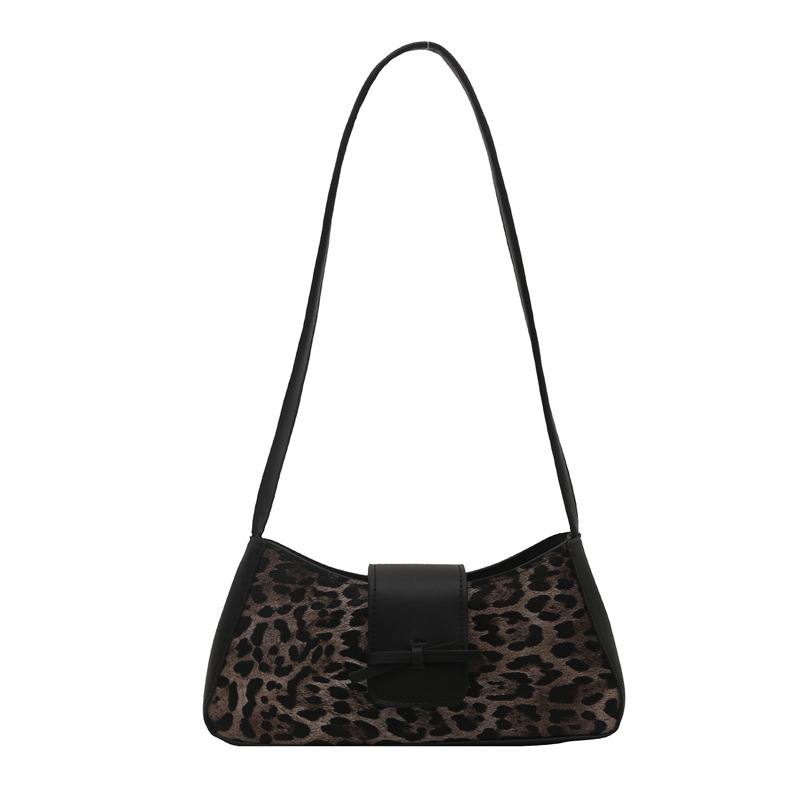 Fashionable underarm bag for women, large capacity, new Spring 2025 fashion, niche single-shoulder bag, bow hand-held baguette bag Item Picture