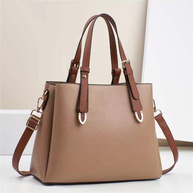 New solid-color PU elegant single-shoulder crossbody bag, cross-border versatile, fashionable and trendy handbag, high-quality and elegant mom bag Application Scenario