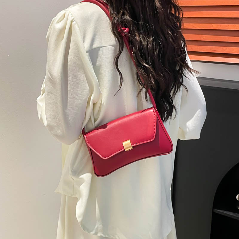 High-end style bag for women 2025 New baguette bag, retro hand-held underarm bag, stylish young girl single-shoulder crossbody small bag Specification drawing