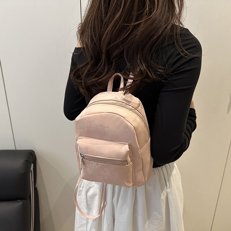 New mini backpack for college students in summer 2025, versatile for commuting and going out, crossbody bag, handbag details Picture