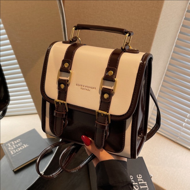 Korean sweet soft leather backpack for women, new style 2025, stylish and fashionable handbag, high-end commuting small backpack full figure