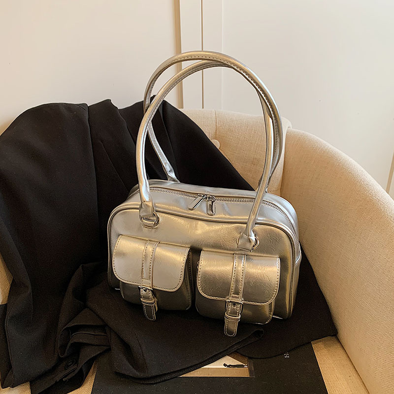 High-end Boston bag women's large-capacity handbag 2025 new casual niche single-shoulder armpit pillow bag Specification drawing
