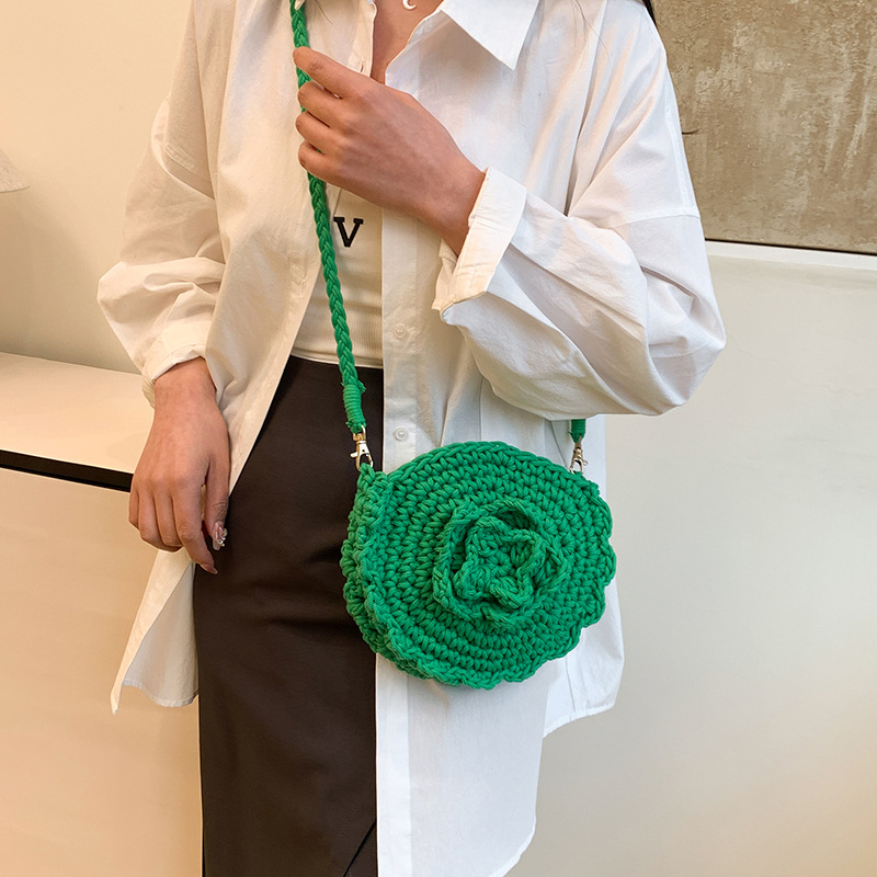 New exquisite crocheted small round bag, candy-colored crossbody phone bag, cute hand-woven bag, versatile single-shoulder bag for women Application Scenario