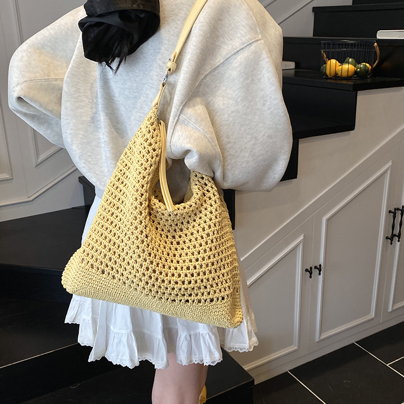 Cross-border large-capacity cotton thread woven underarm bag for women 2025 New style hollowed-out seaside vacation and beach travel single-shoulder bag full figure