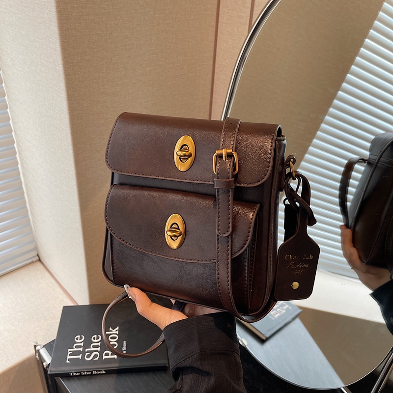 New small bag for women 2024, retro, simple and versatile small square bag, high-end texture, trendy and fashionable commuting crossbody bag details Picture