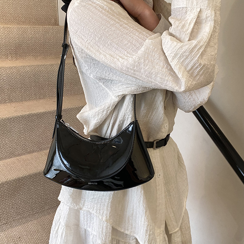 Cross-border solid color elegant underarm bag for women 2024 new Spring/Summer, high-end, niche design, individual single-shoulder crossbody bag Specification drawing