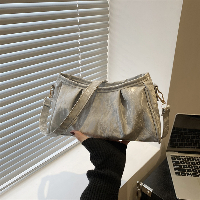 Cross-border trendy pleated women's bag 2025 Summer New style fashionable women's phone bag, single-shoulder crossbody bag, elegant women's bag full figure