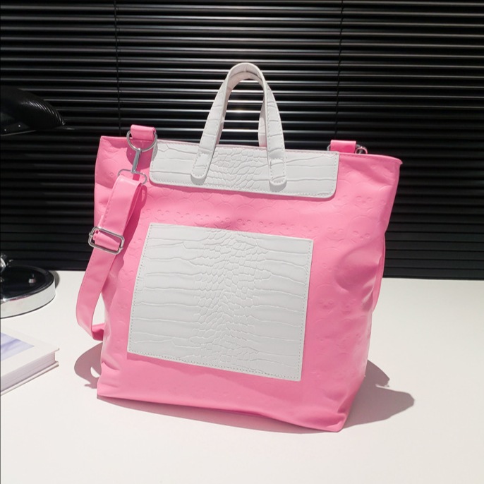 Cross-border 2025 new style spliced commuting versatile and elegant handbag, fashionable and high-end, large-capacity single-shoulder crossbody bag full figure