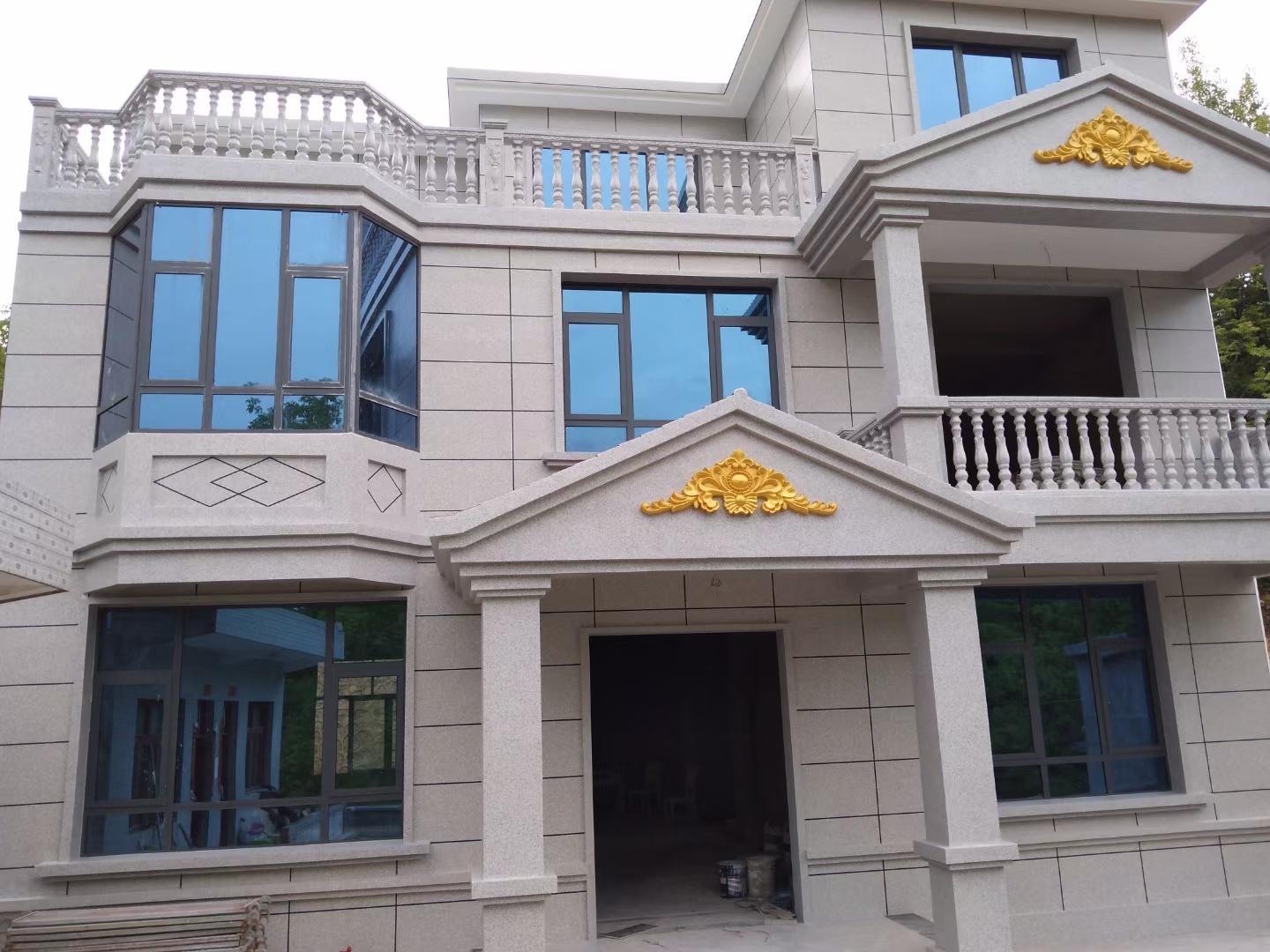 j8 exterior wall window patterned eps decorative rectangular European-style villa patterned component foam patterned board triangular foam relief g3 full figure