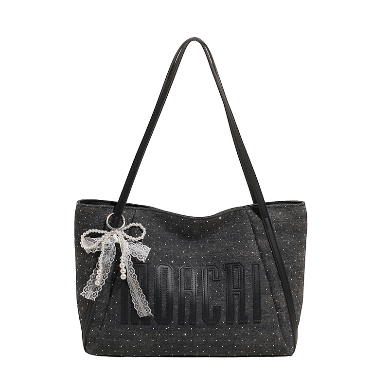 Cross-border large-capacity stylish tote bag for women, 2025 new versatile commuter shoulder bag, letter denim underarm bag Item Picture