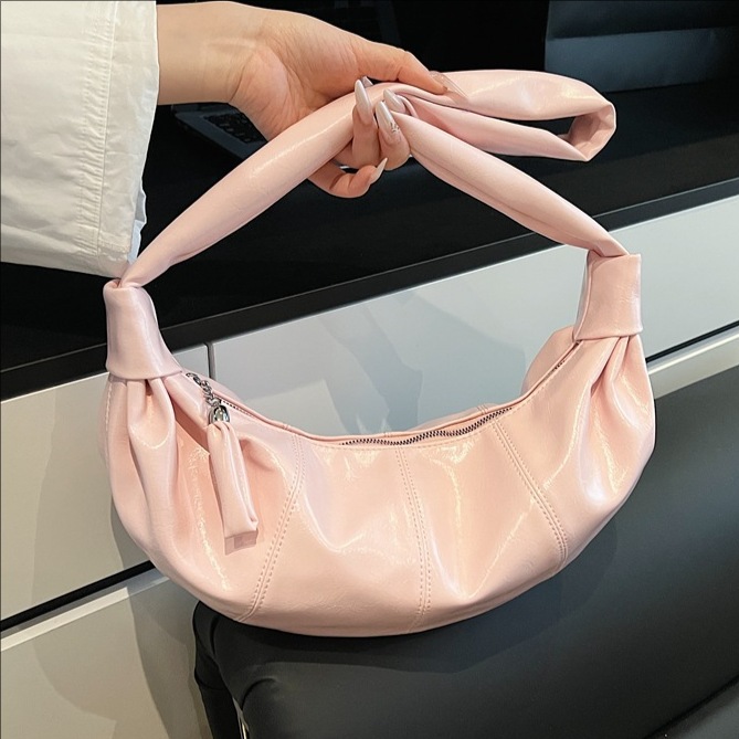Stylish and versatile crossbody bag, retro pleated dumpling bag, women's 2025 new style, laid-back single-shoulder underarm bag full figure