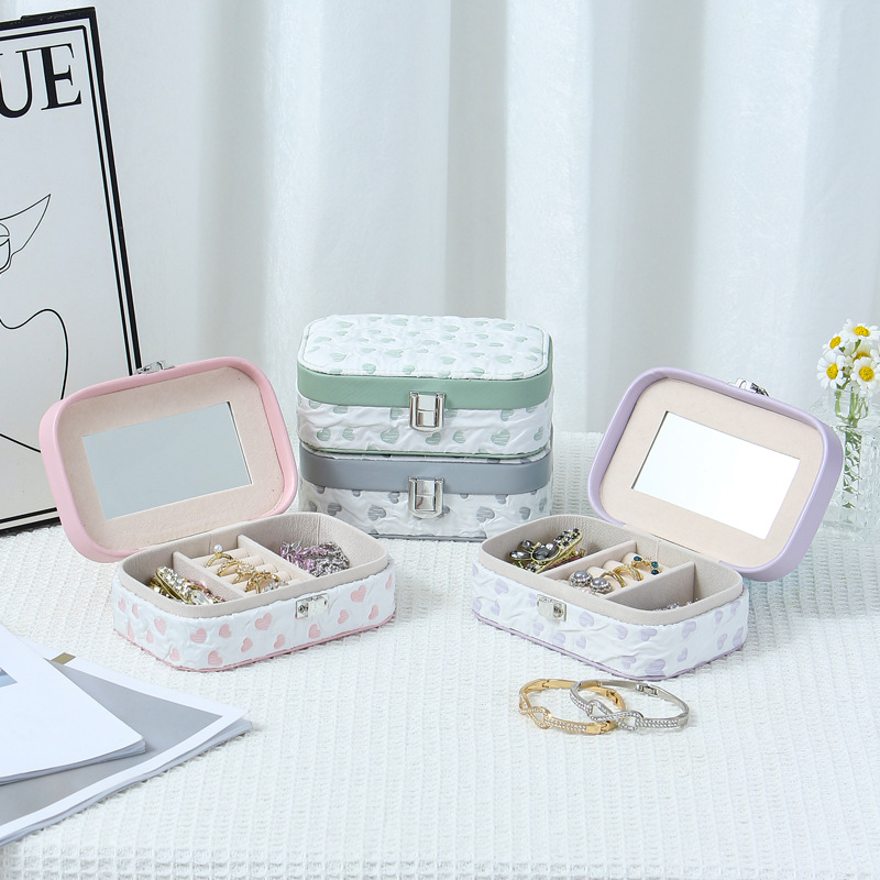 Wholesale of new portable heart-shaped stud jewelry boxes, zipper rings, earrings, multi-functional mirror jewelry storage boxes full figure