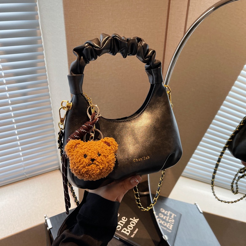 Retro bag for women, large capacity 2024 new casual and fashionable single-shoulder crossbody bag, pleated for work and commuting dumpling bag details Picture