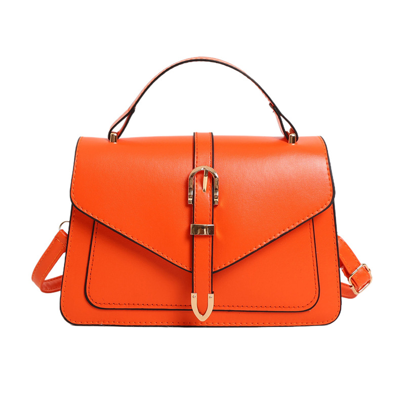 A stylish women's handbag for the autumn of 2024, featuring a single-shoulder crossbody retro style and a high-quality Korean-style small square bag for women Item Picture