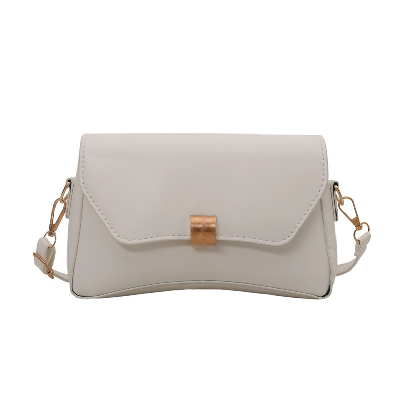 The 2025 new summer single-shoulder crossbody bag for bag women is simple and casual. The underarm baguette bag is fashionable and versatile. It's a small square bag Item Picture