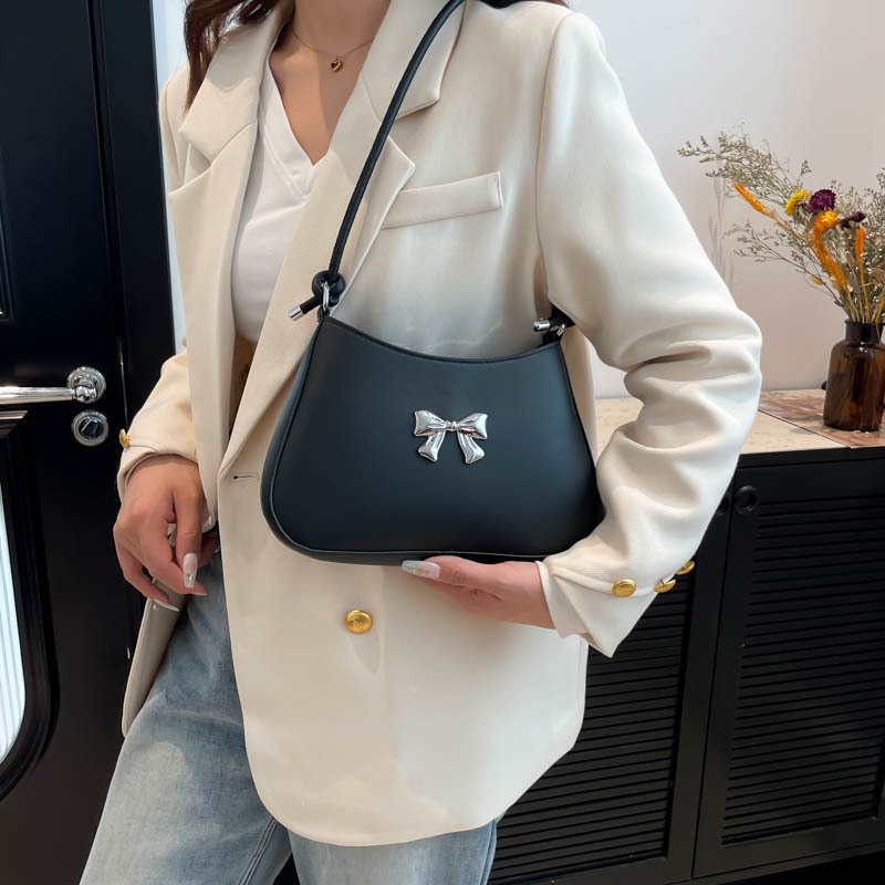 The 2024 new Korean-style single-shoulder crossbody handbag with a fashionable bow underarm bag is a cross-border trend for women details Picture