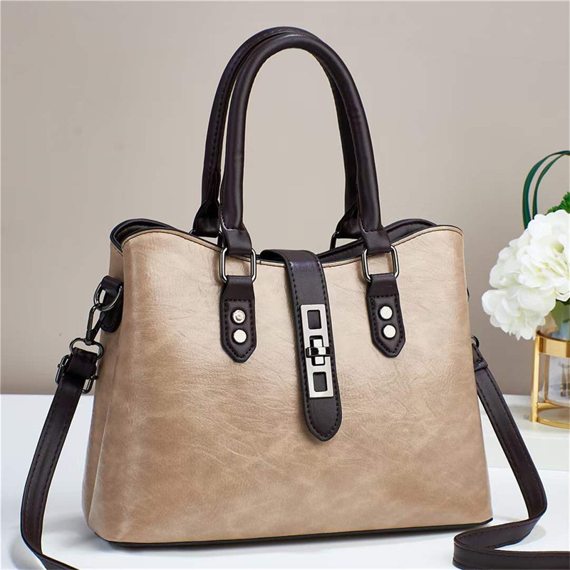 Cross-border delivery of high-end large-capacity single-shoulder bags, crossbody bags and handbag bags for women in 2023 Application Scenario