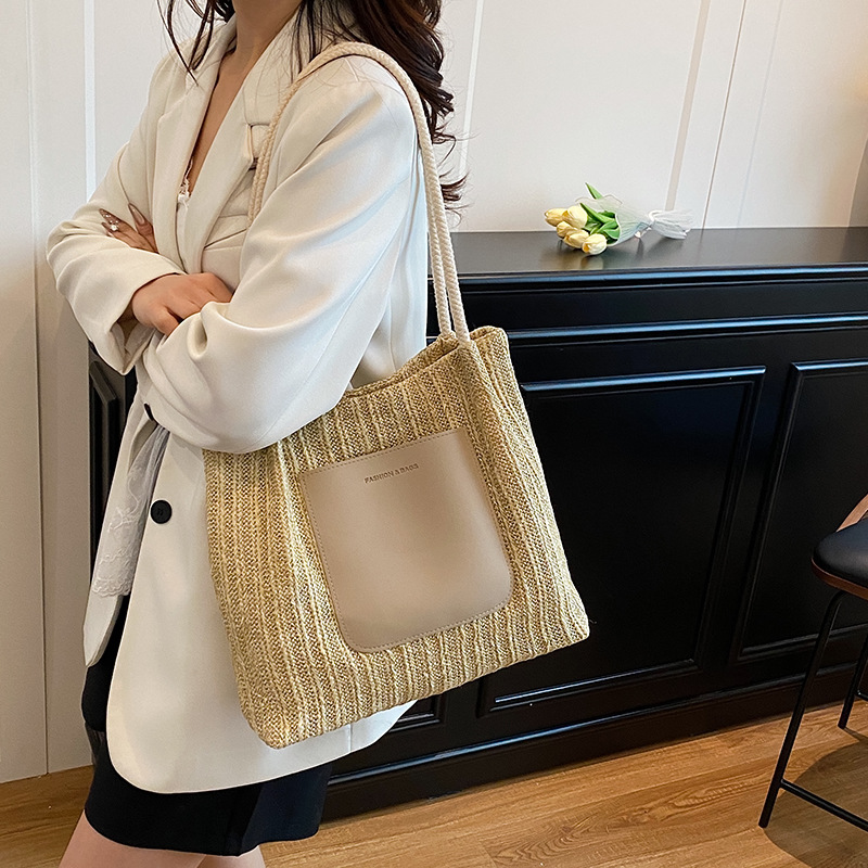 The popular large-capacity woven tote bag for women in the summer of 2025 is a simple single-shoulder bag and a fashionable commuting bag for work Specification drawing