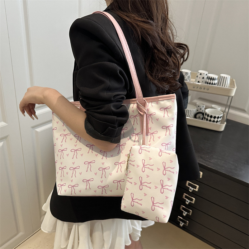 Korean-style sweet and cute texture forest-themed bow tote bag, large-capacity bucket bag, commuter single-shoulder bag Specification drawing