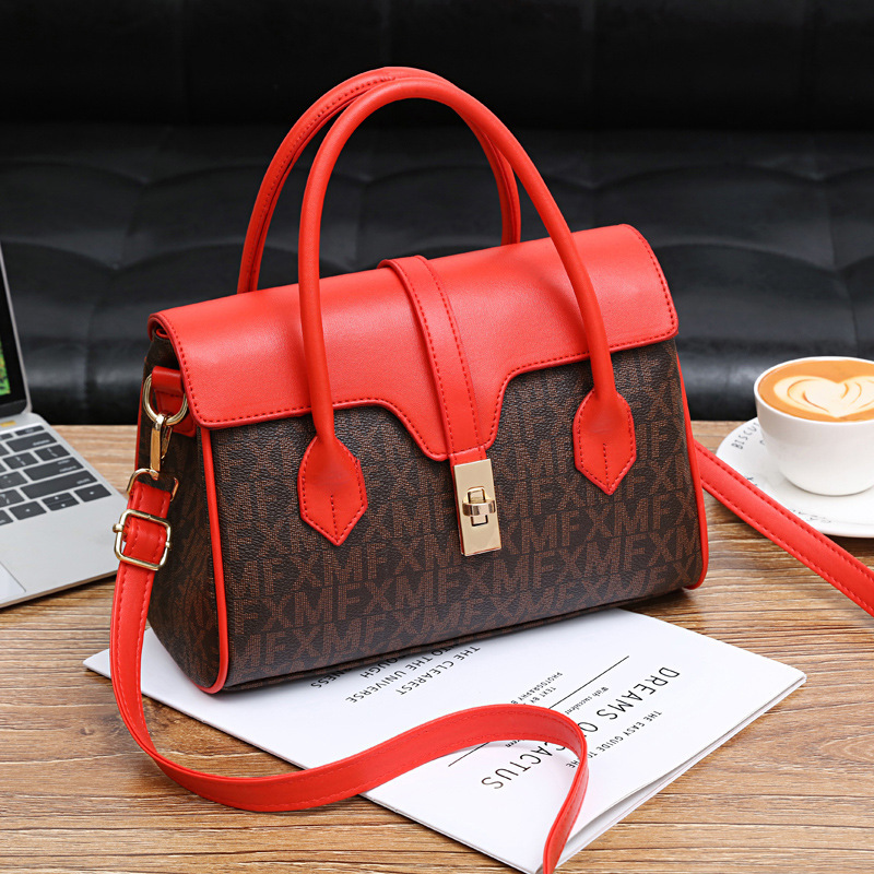 Women's printed handbag 2022 New style, fashionable large-capacity, trendy women's bag, online red envelope cross-border foreign trade consignment full figure