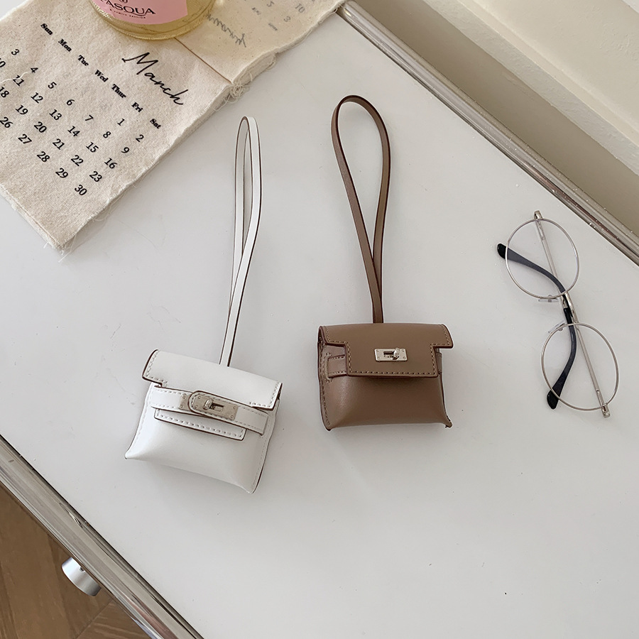 Ladies' small square card bag solid color high-end card bag 2024 New model compact and large-capacity coin purse Item Picture