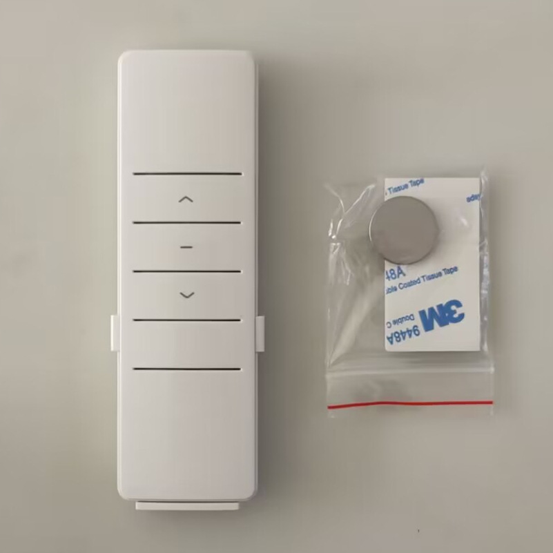 The smart curtain remote control 433 radio frequency is suitable for Duya to open, close and stop three-button handheld single and double electric curtains full figure