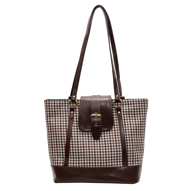 Large-capacity commuter tote bag for women's casual 2024 new versatile single-shoulder shopping bag, trendy and fashionable backpack Item Picture