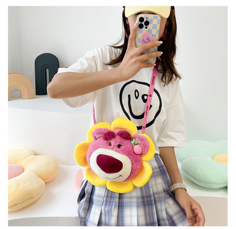 Strawberry Bear doll bag, claw machine doll, plush coin purse, shoulder bag, cartoon backpack, crossbody bag manufacturer wholesale details Picture