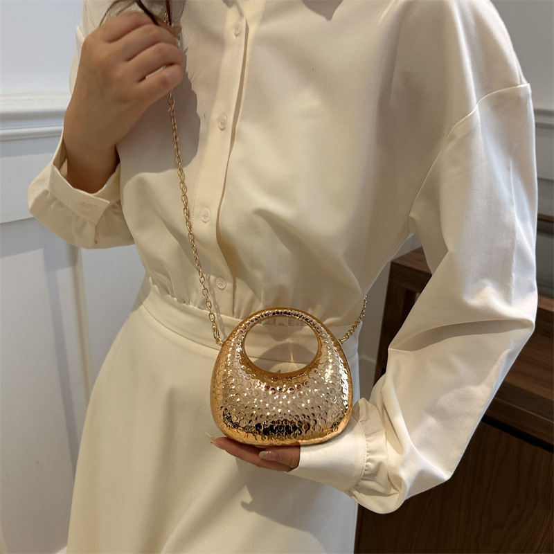 Cross-border fashionable and exquisite chain hand-held small bag for women, 2024 new style lipstick, loose change and accessory bag, single-shoulder crossbody bag Specification drawing
