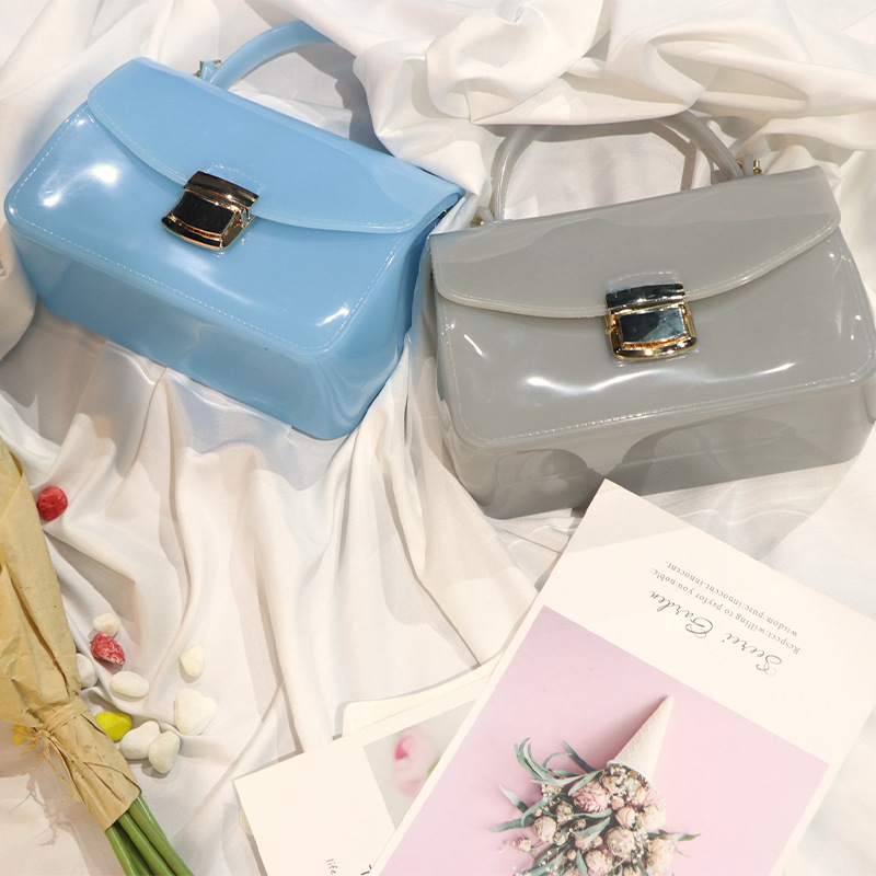 Matte frosted jelly bag, mini handbag, small bag, chain bag, lock small square bag, silicone single-shoulder crossbody bag full figure