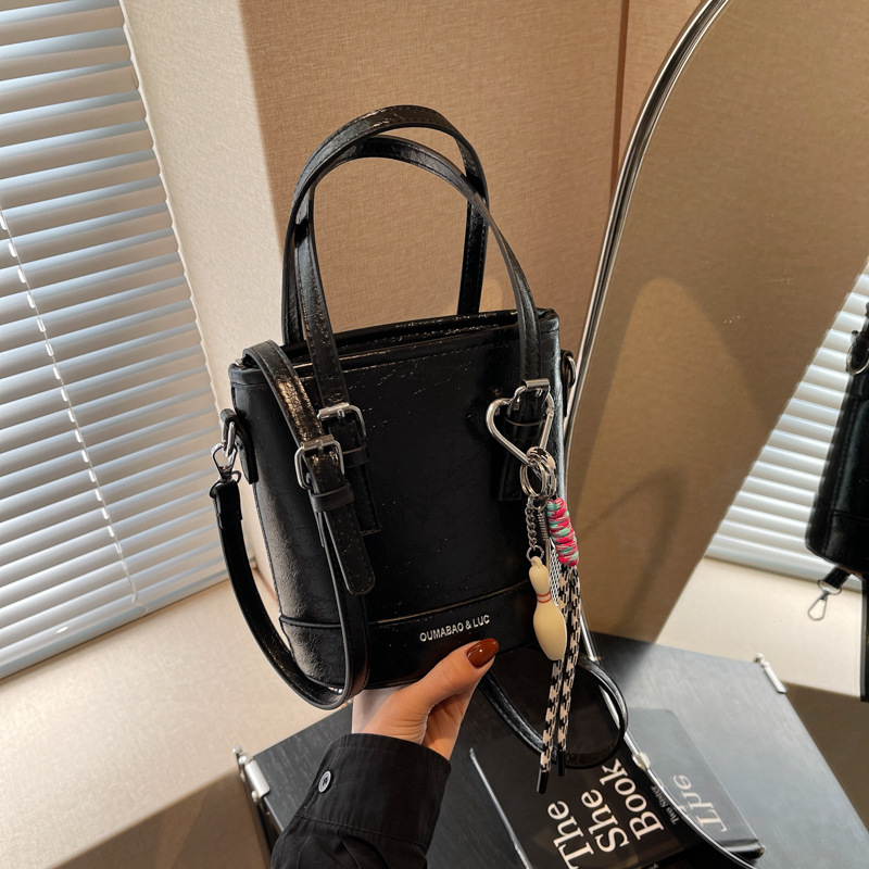 This year, there is a trend of niche, high-end, simple bucket bags for work, trendy, versatile and fashionable single-shoulder crossbody bags Specification drawing