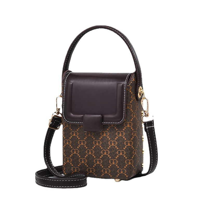 The 2023 new style of printed mobile phone bag is fashionable, simple and elegant. It is a single-shoulder crossbody women's bag that is unique and stylish, a one-piece replacement Item Picture