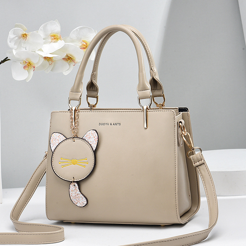 This is a new 2024 simple and elegant style handbag with a Korean-style, trendy and individualistic single-shoulder crossbody women's bag for export Specification drawing
