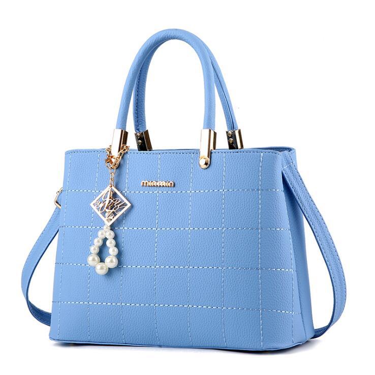 Cross-border best-selling bags 2022 New style Chao embroidery thread handbag, simple women's bag, crossbody single-shoulder bag, fashionable pu women's bag Application Scenario