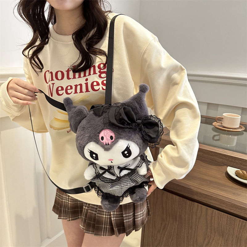 A new cartoon style, cute and sweet plush toy bag, a Japanese-style Instagram cute and dark Kuromi doll backpack Specification drawing