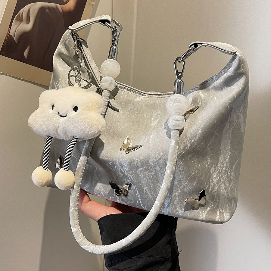 Butterfly Soft surface large capacity crossbody bag for women 2024, multi-functional high-end commuter Cloud underarm bag full figure