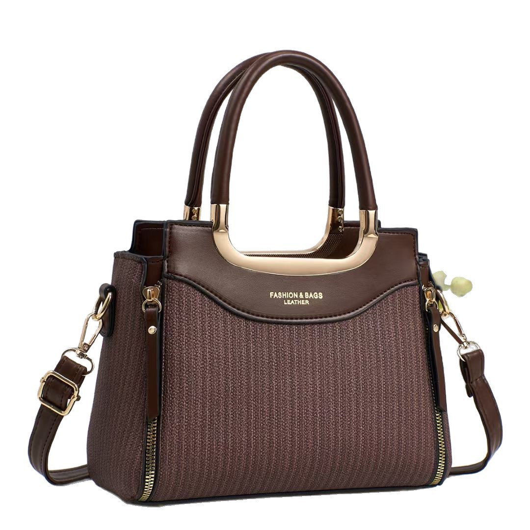 The new women's bag is fashionable, versatile and trendy. It has a large capacity, simple and casual texture. It is a single-shoulder crossbody women's bag Item Picture