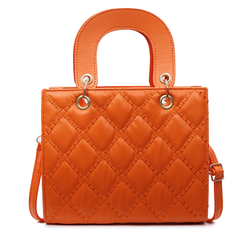 The new 2025 trendy, fashionable and stylish women's bag with diamond-patterned embroidery thread is a popular single-shoulder crossbody bag and handbag Item Picture