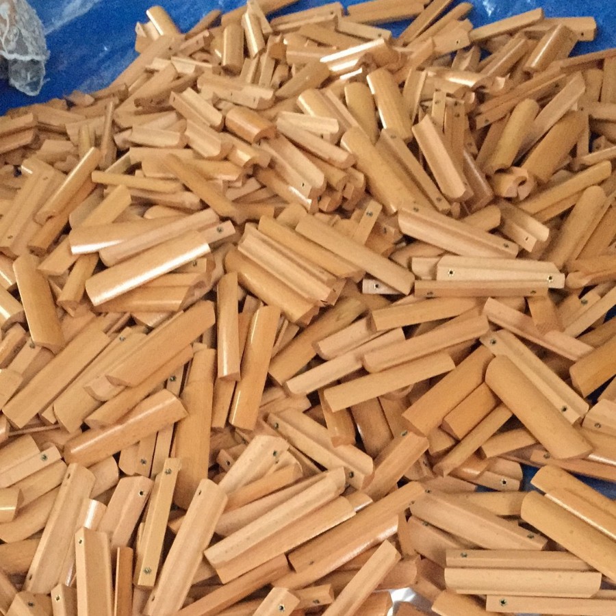 Factory direct supply of bamboo slat-shaped wooden handles, semi-circular handles, beech wood handles, drawer and wardrobe door simple wooden handles Specification drawing
