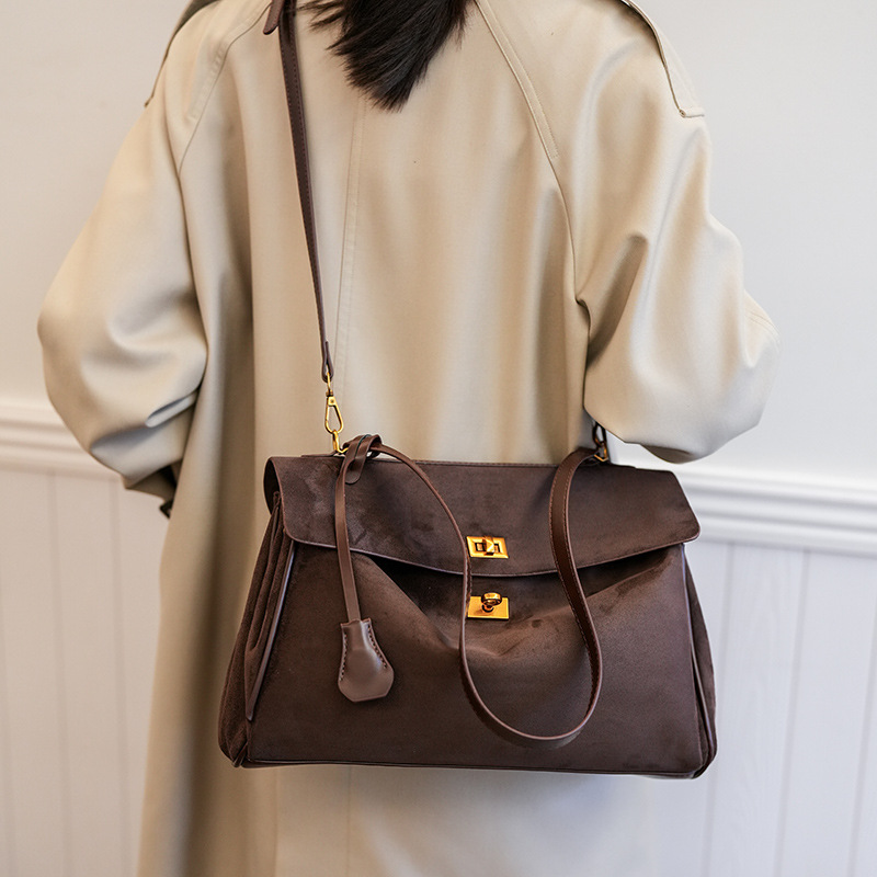 Retro tote bag for women, 2024 new style, high-end and fashionable, single-shoulder underarm platinum bag, large capacity crossbody bag Specification drawing
