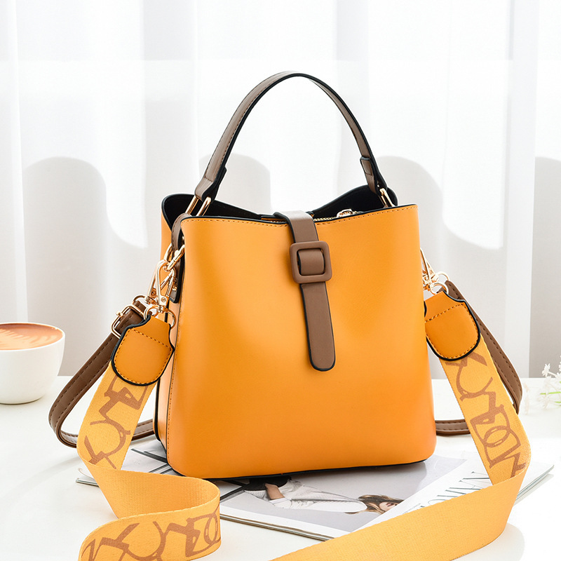 2024 Fashion single-shoulder women's bags, streetwear women's bags, crossbody bags, casual and fashionable women's bags, bucket bags - one-piece consignment Specification drawing
