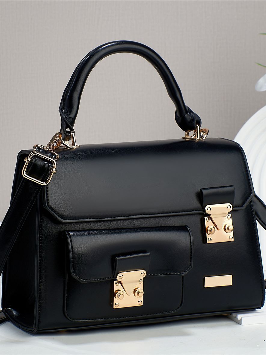 This 2023 new style of fashionable, simple and elegant small square handbag is a retro and individual single-shoulder crossbody women's bag for export full figure