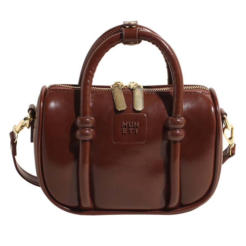 A stylish and casual single-shoulder bag from 2025, a trendy and versatile Korean style with a high-end feel, a small square bag and a simple crossbody bag Item Picture