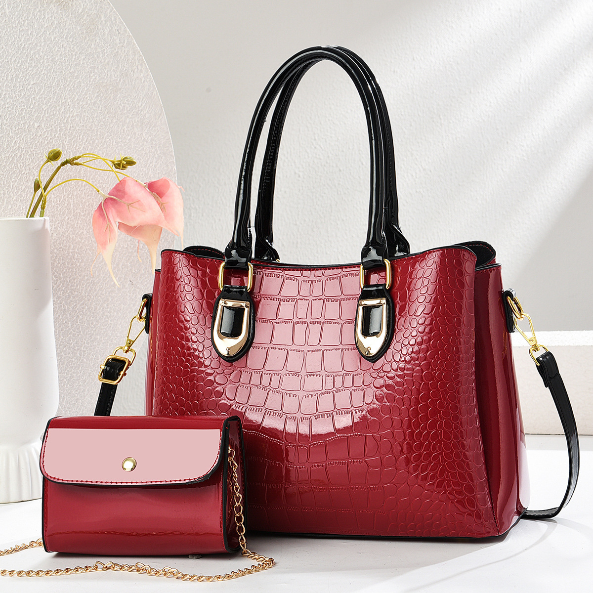 Two-piece set 2025 new style fashionable and trendy women's bag, high-end large-capacity single-shoulder bag, crossbody bag and handbag Application Scenario