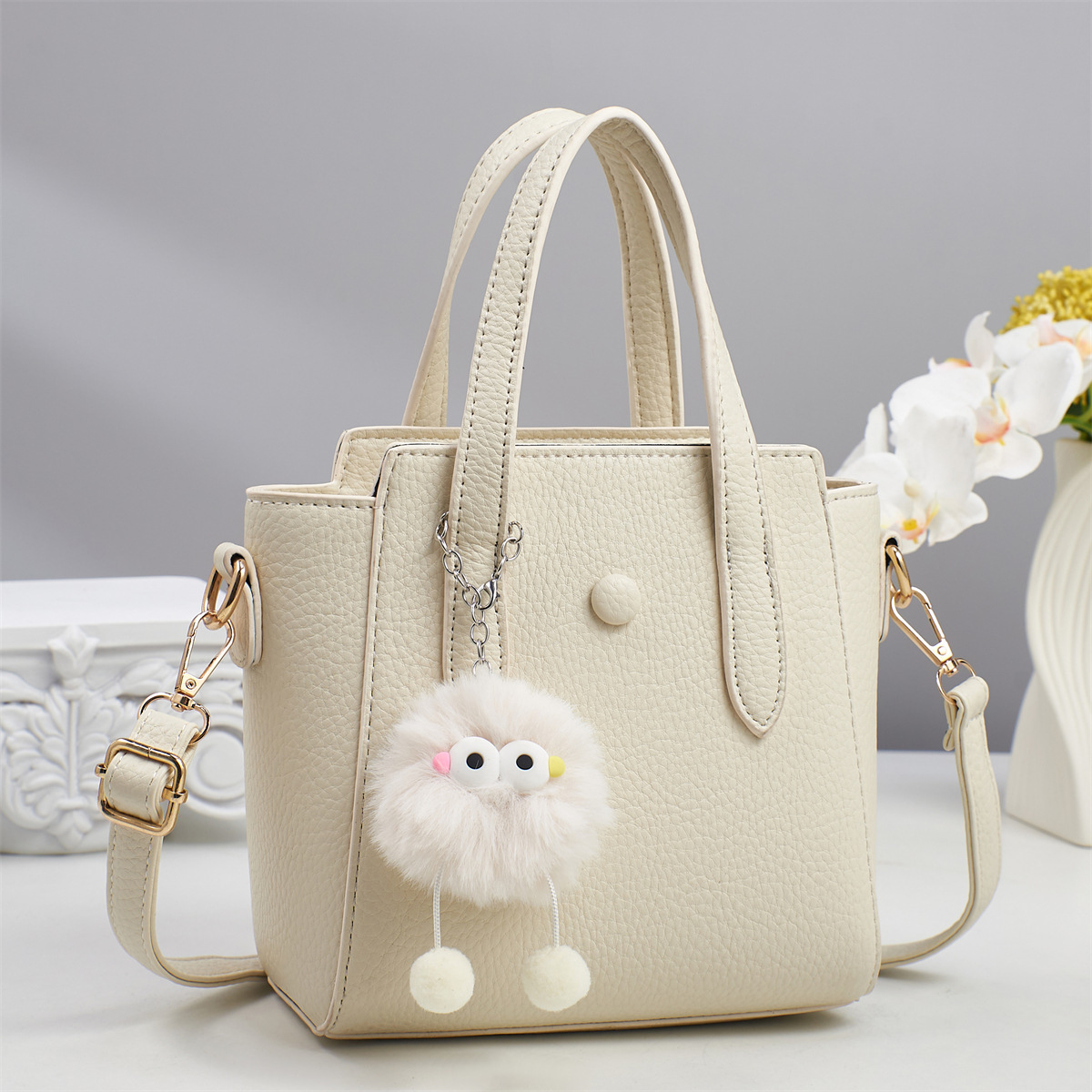 Summer New 2025 Cross-border Trendy women's handbag, large capacity, fashionable and fresh bucket bag, single-shoulder crossbody bag for women full figure