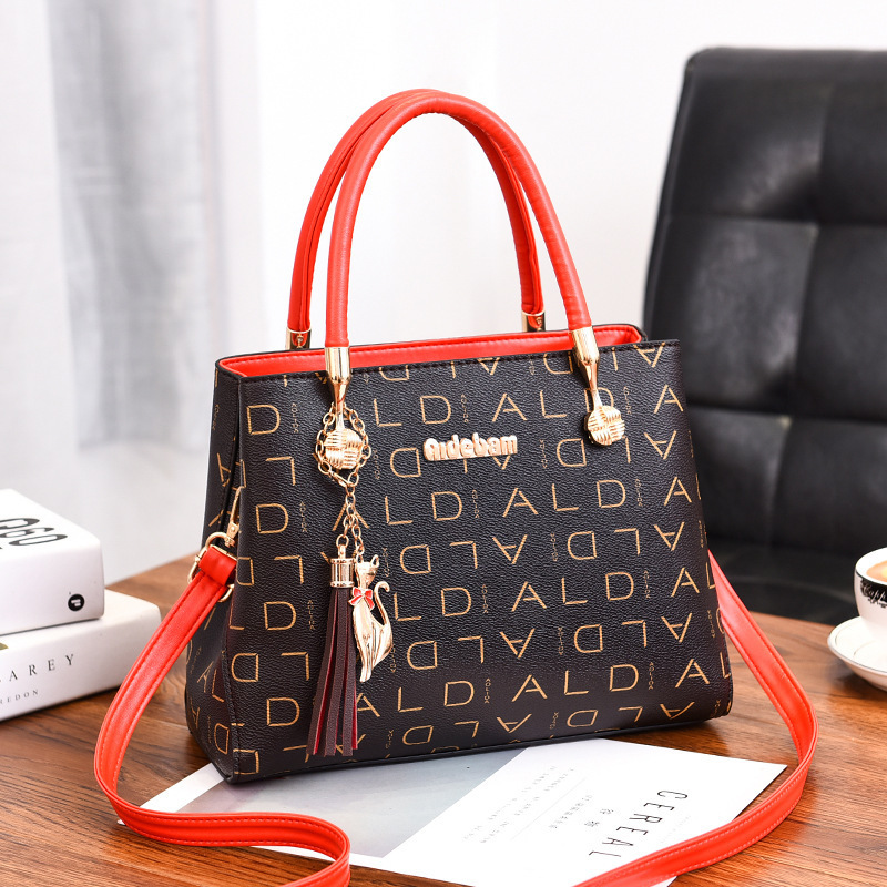2022 New trendy and fashionable printed women's bag, single-shoulder handbag for middle-aged women, one-piece consignment for mom details Picture